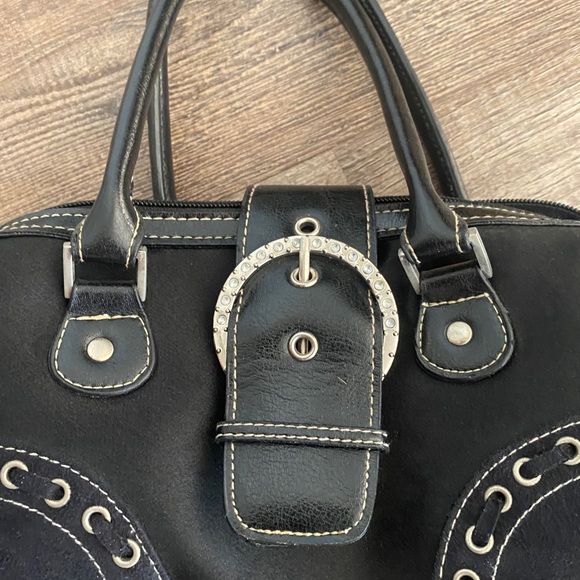 Cute buckle purse - Picture 3 of 6